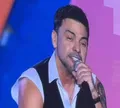 Zezé Di Camargo dá vexame em palco e proíbe imprensa de filmar; VÍDEO